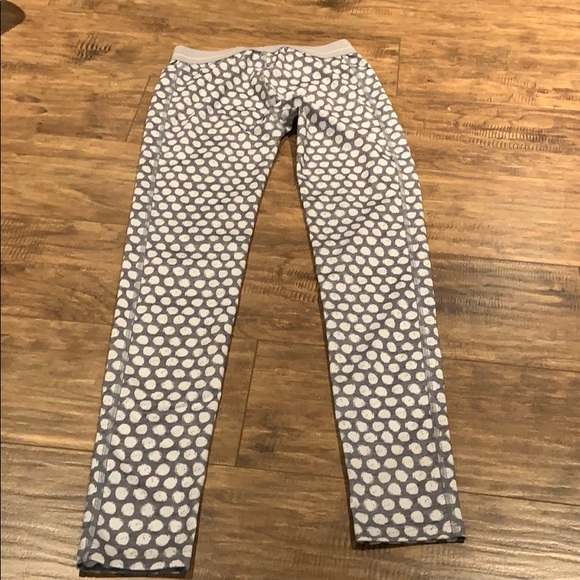 Under Armour leggings - Picture 6 of 8